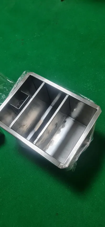 فاصل الشحوم - grease trap 