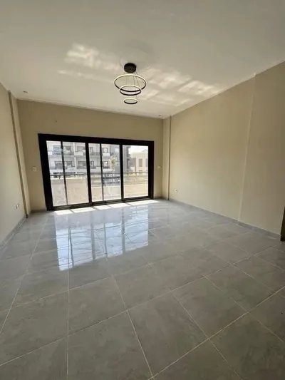 Apartment for sale in Al Maqsad