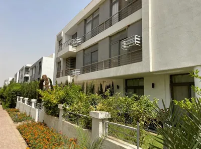 Apartment for sale in Taj Sultan