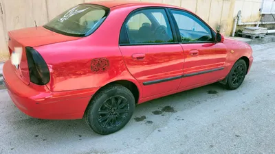 دايو لانوس 2002