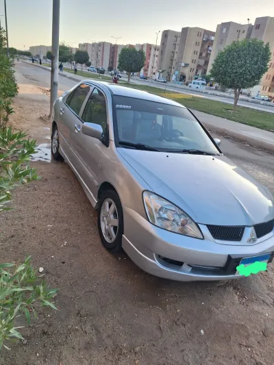 ميتسوبيشي لانسر 2008