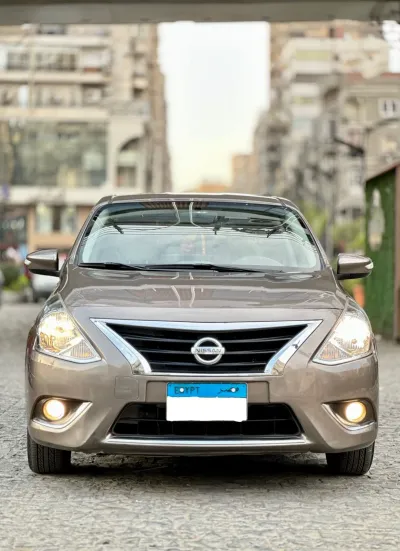 Nissan Sunny 2023