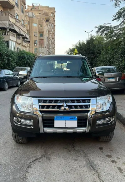 Mitsubishi Pajero 2021