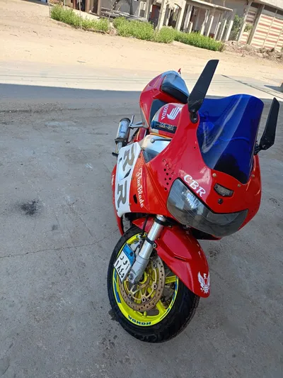 هوندا 919 