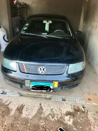 فولكسفاجن باسات 1999