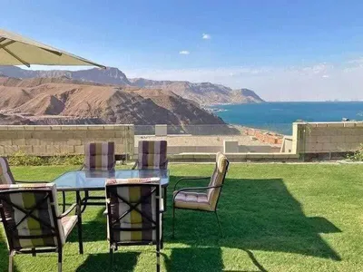 شاليه جاهز للمعاينة صف اول علي البحر استلام متشطب سوبر لوكس