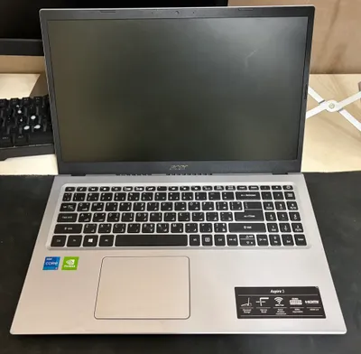 Acer aspire3
