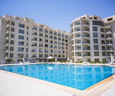 شقة غرفة وصالة 98 متر فى ScandicResort بالغردقة