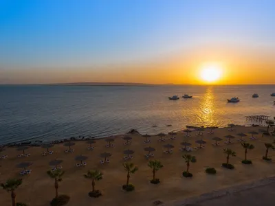 شقة غرفتين و صالة 109 متر pool view ب Edge View