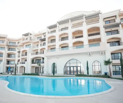 The Island View فى شيراتون القديمة بالغردقة
