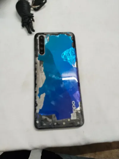 Oppo Reno 3 
