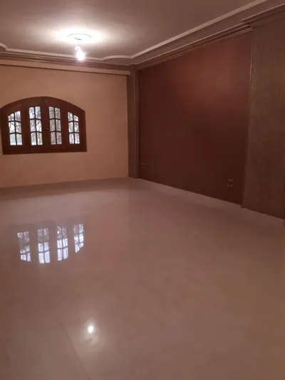 Apartment for sale in South of Academy