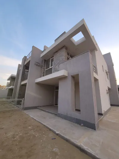 Townhouse for sale in Al Maqsad