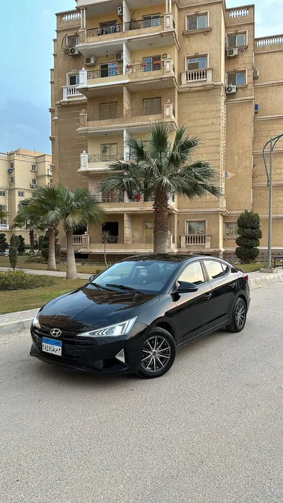Hyundai Elantra 2020