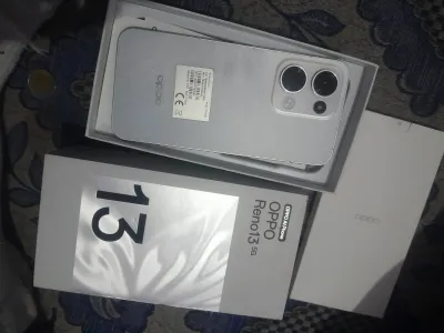 Oppo reno13 5G