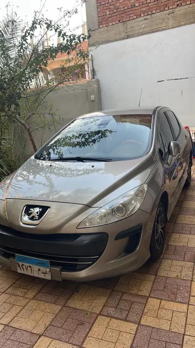 بيجو 308 2011