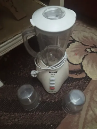 خلاط +2 مطحنة صنع فى الإمارات 