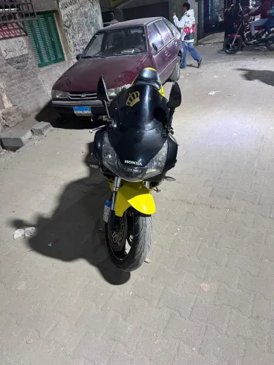 Honda 954 2003