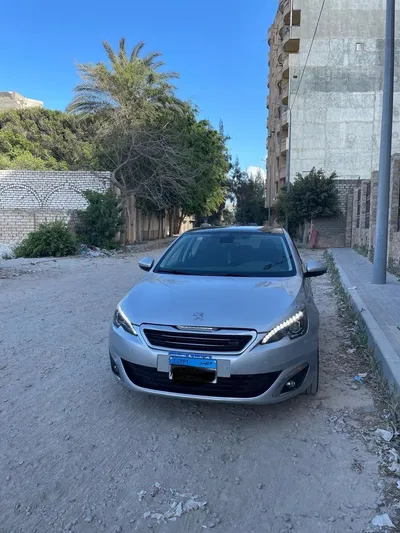 بيجو 308 2015