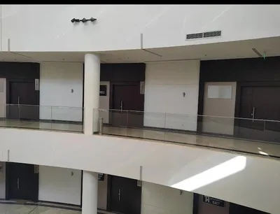مكتب اداري للايجار في centro mall