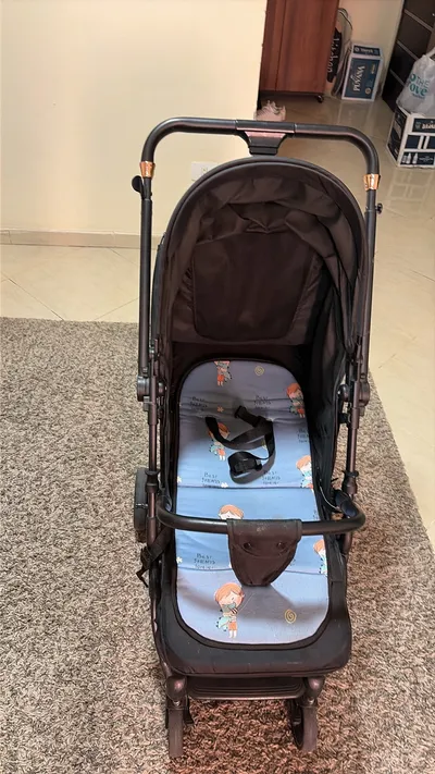 Umbrella x5r استعمال ٣ شهور ب ٤٥٠٠ مع الكارسيت