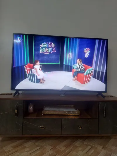شاشه ال جي 55بوصه سمارت 4k مع ريموت المجيك 