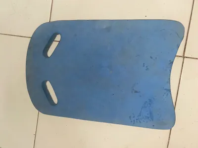 بورد سباحة 
