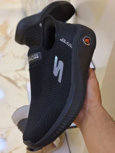اسكتشرز بتقنية hyper burst الجديده