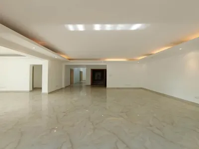 مقر إداري للأيجار في مصر الجديدة 240م بجوار سنترال الماظـة