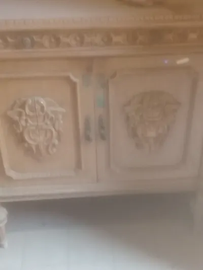 بار ونجف قديم من النودر
