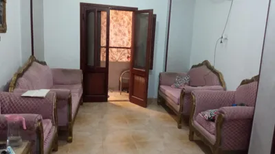 Apartment for sale in Gesr Al Suez