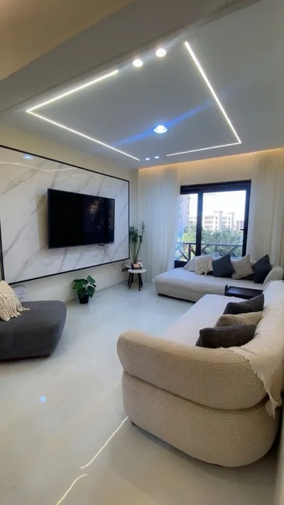 شقه عندالفيلات هيلز