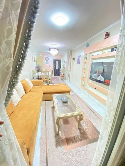شقه سكنيه للبيع
