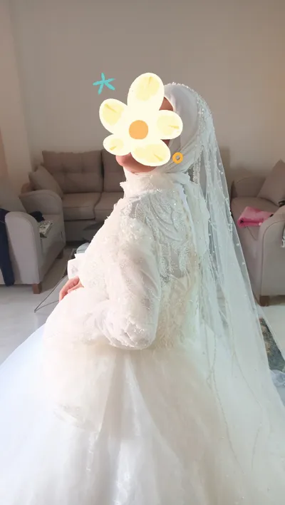 فستان زفاف للبييع 
