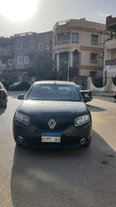 رينو لوجان 2015