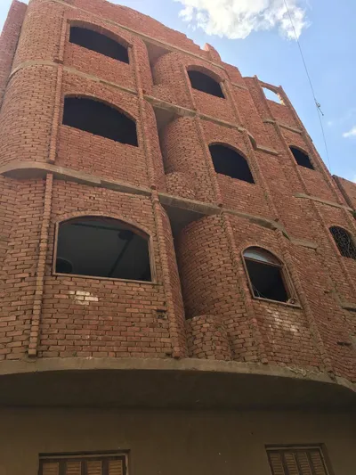 عماره اربع ادوار عقد اخضر 