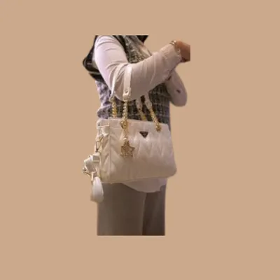 شنطة PRADA للنساء استريس وسلسلة النجمة