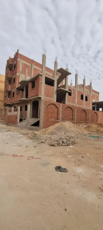 بيت في الحي11 مجاورة 80