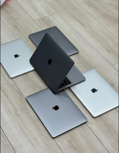 ماك بوك اكتر جهاز مطلوب في سوق التفاحه🍎🍎