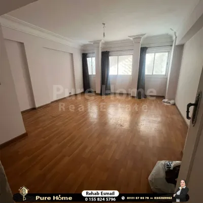 Apartment for sale in San Stefano