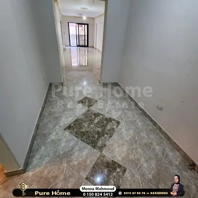 Apartment for rent in Zizinia