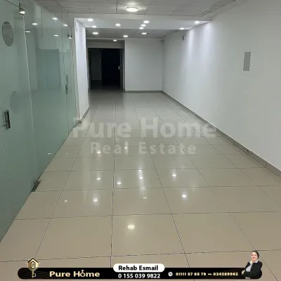 مقر اداري للايجار - سموحة - شارع فوزي معاذ