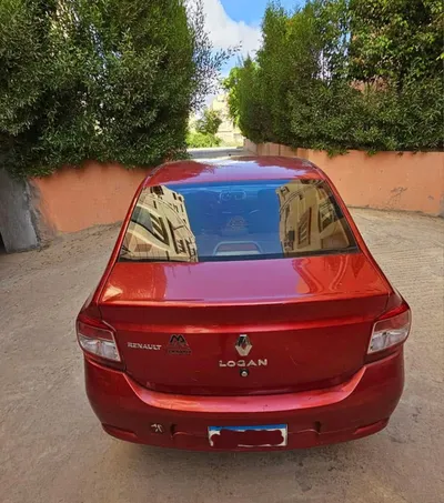 Renault Logan 2016