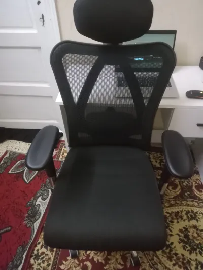 كرسى مكتب هارلى العالى 