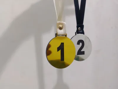 ميدالية رياضية اكريليك