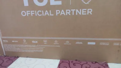 شاشة tcl ضمان العربى اقل من سعرها الاصلى ب ٢٥٠٠ جنيه جديد با