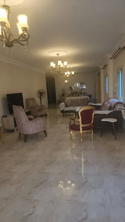 شقة بالرؤف حدايق الاهرام