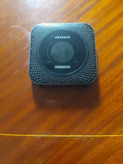 Router netgear راوتر متنقل