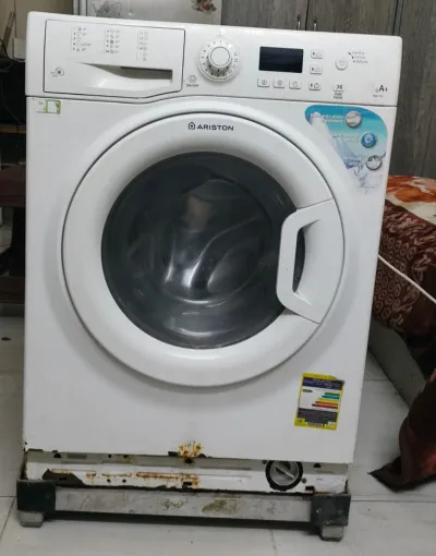 غساله اريستون ايطالي 