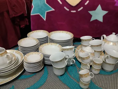 طقم ماليزي ١٠٣ قطعة بسعر ٢٥٠٠لسرعة البيع